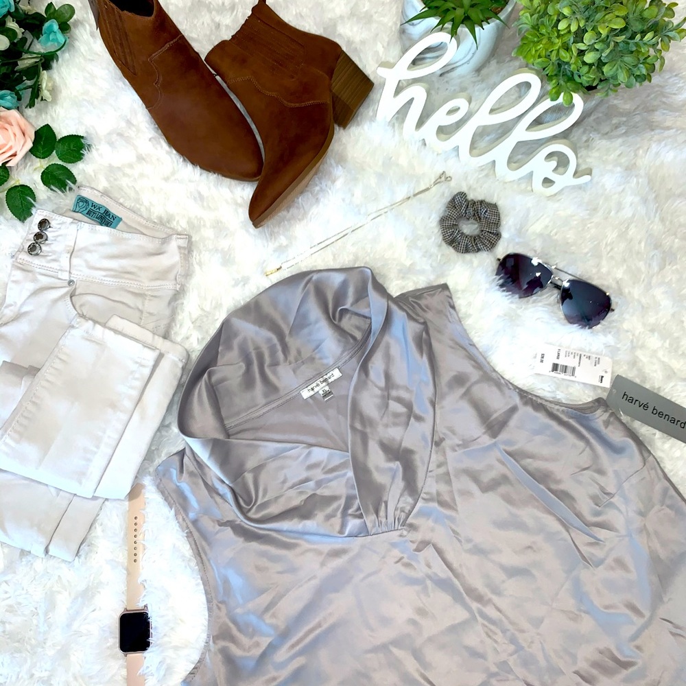 Harvé Benard Women’s Silver/Grey Shirt